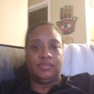 Meet your Posher, Earnestine